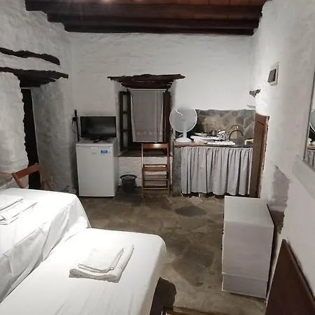 Linardo Cost Apartment *