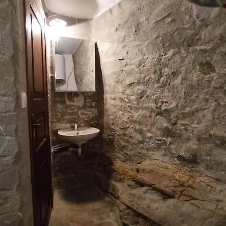 Apartment Linardo Cost